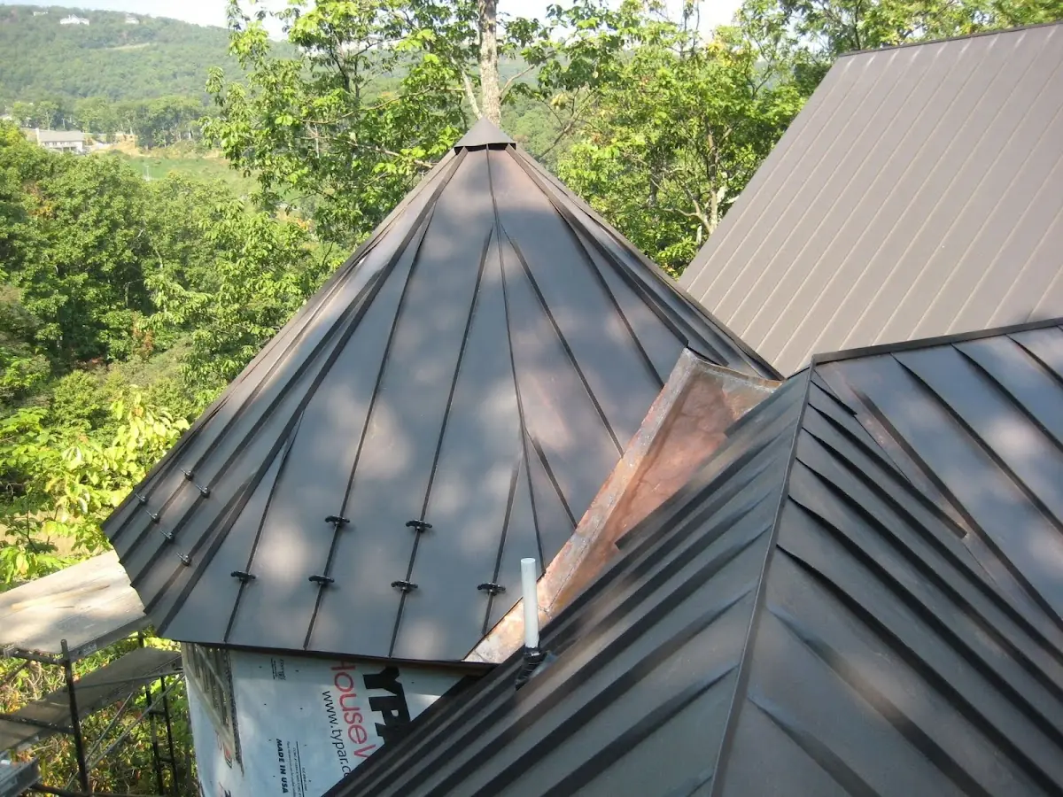 Professional Roof Tarp Installation by Craftsman Roofing in Overlea